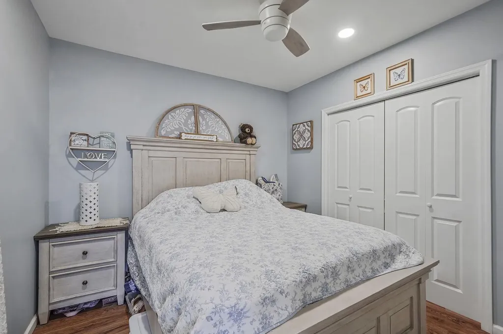 40 Monroe Avenue Brentwood NY 11717