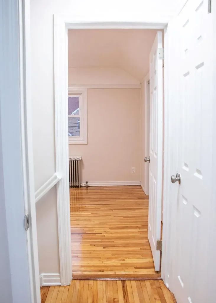 11 Shine Place Valley Stream NY 11581