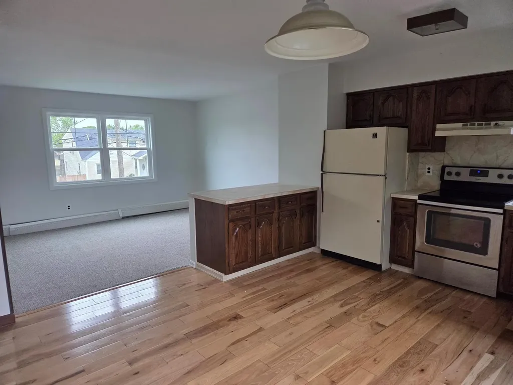 332 51st Street Lindenhurst NY 11757