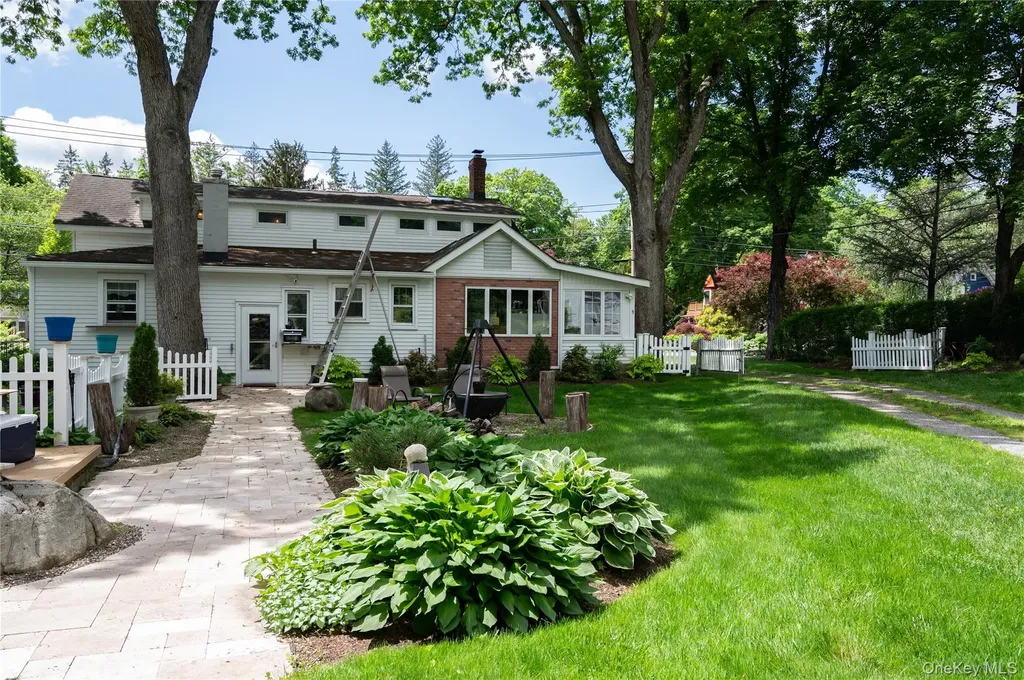 52 Eagle Valley Road Sloatsburg NY 10974