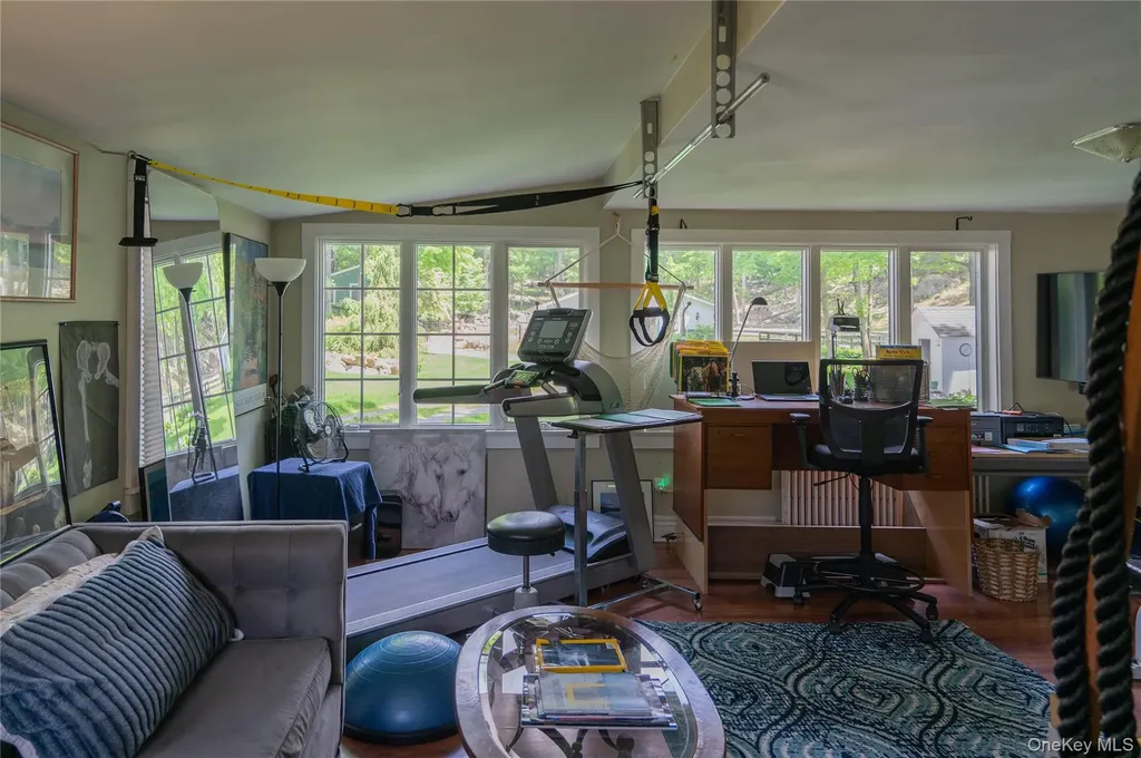 52 Eagle Valley Road Sloatsburg NY 10974