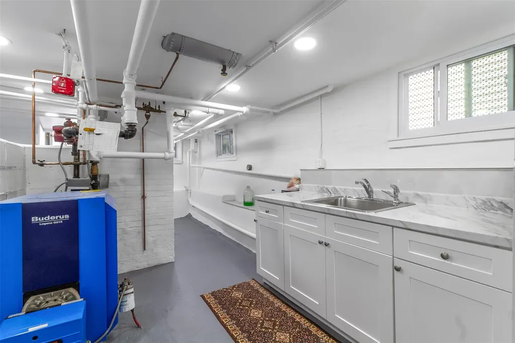 4 Oakley Place Mount Vernon NY 10550