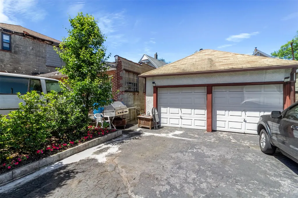 4 Oakley Place Mount Vernon NY 10550