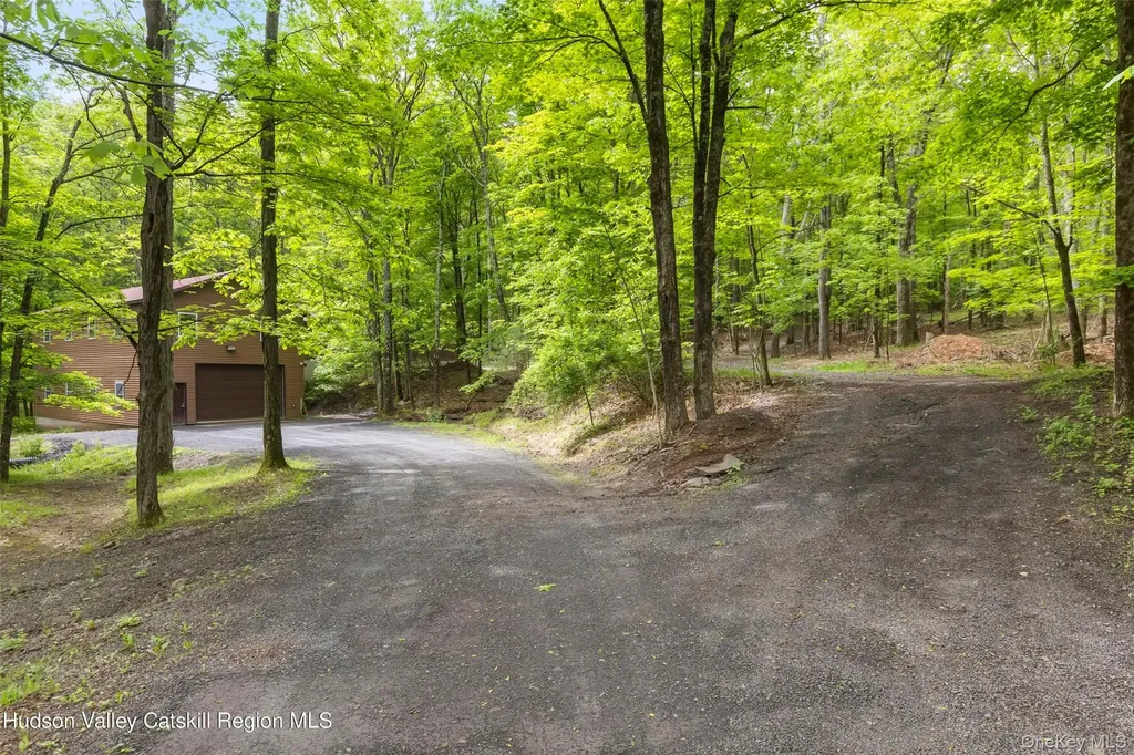 48 Deer Park Road Cairo NY 12473