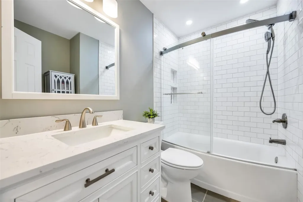 301 Maple Avenue Patchogue NY 11772