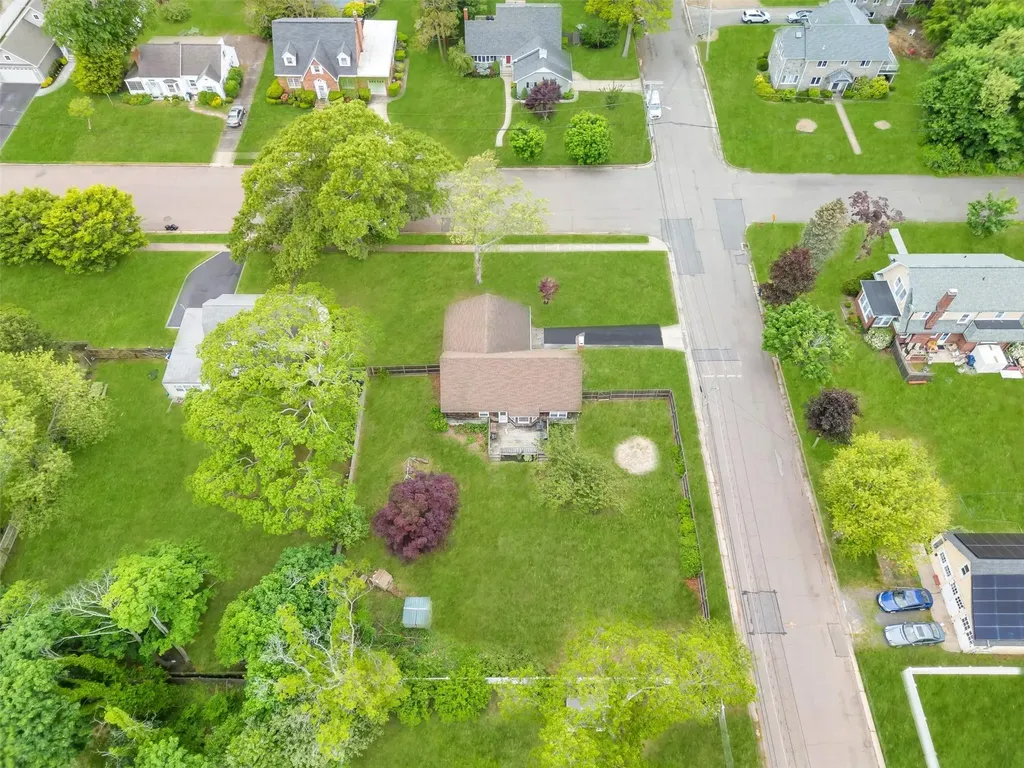 301 Maple Avenue Patchogue NY 11772