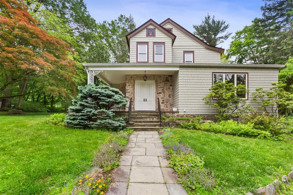 46 Walnut Street Pleasantville NY 10570