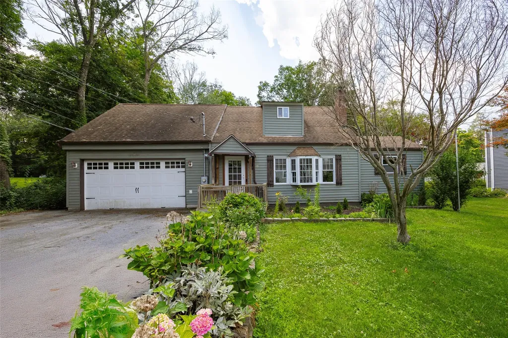 13 Cedar Lane Poughkeepsie NY 12601