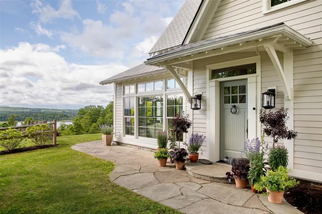 49 Sunset Circle Germantown NY 12526