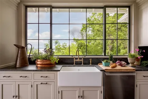 49 Sunset Circle Germantown NY 12526