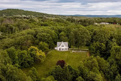 49 Sunset Circle Germantown NY 12526