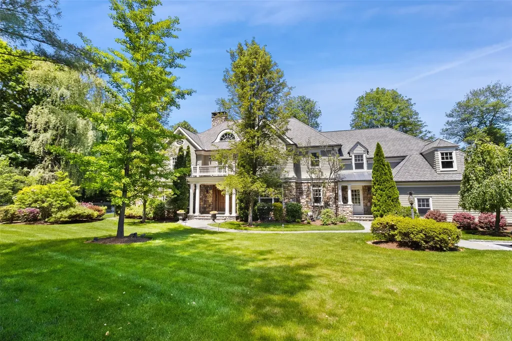 5 Club Way Mount Kisco NY 10549