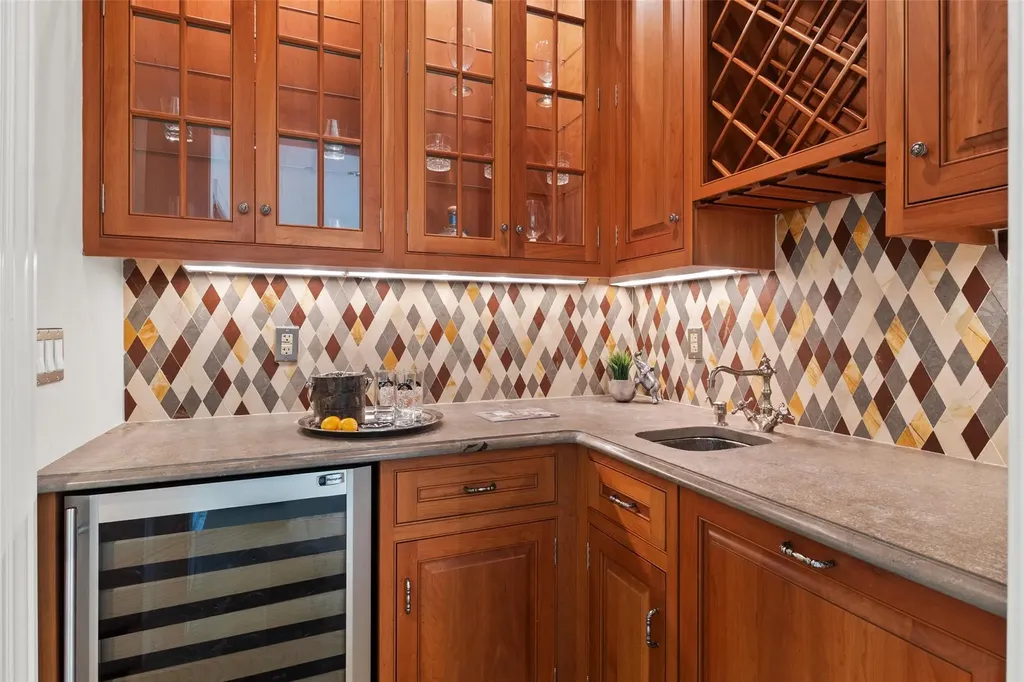 5 Club Way Mount Kisco NY 10549