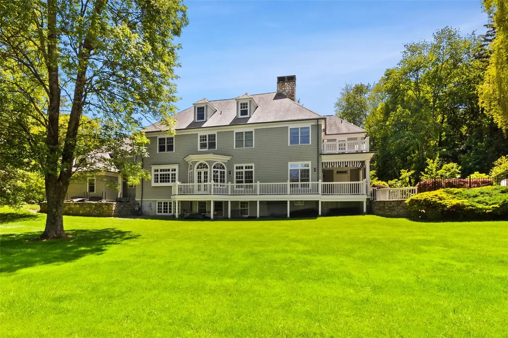 5 Club Way Mount Kisco NY 10549