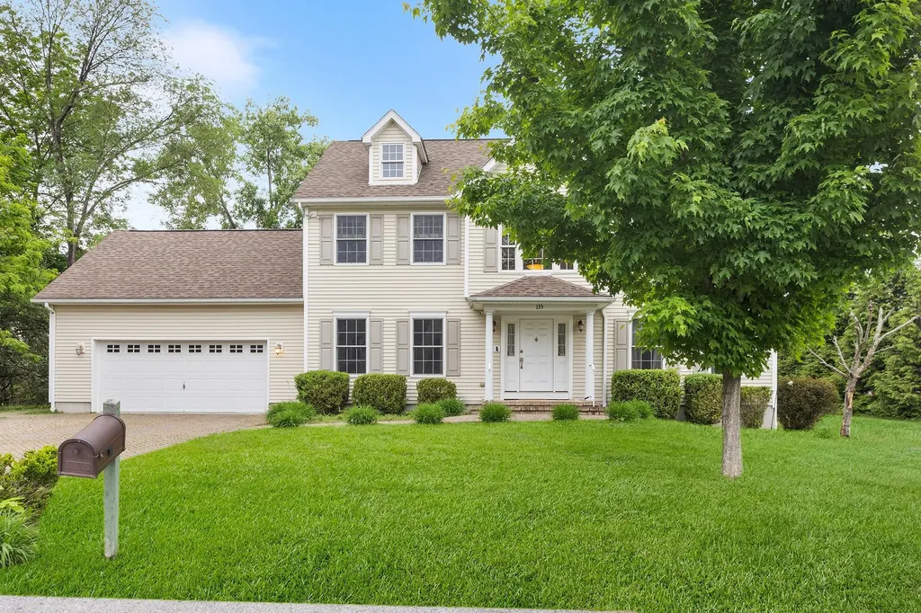 135 Ray Boulevard Poughkeepsie NY 12603