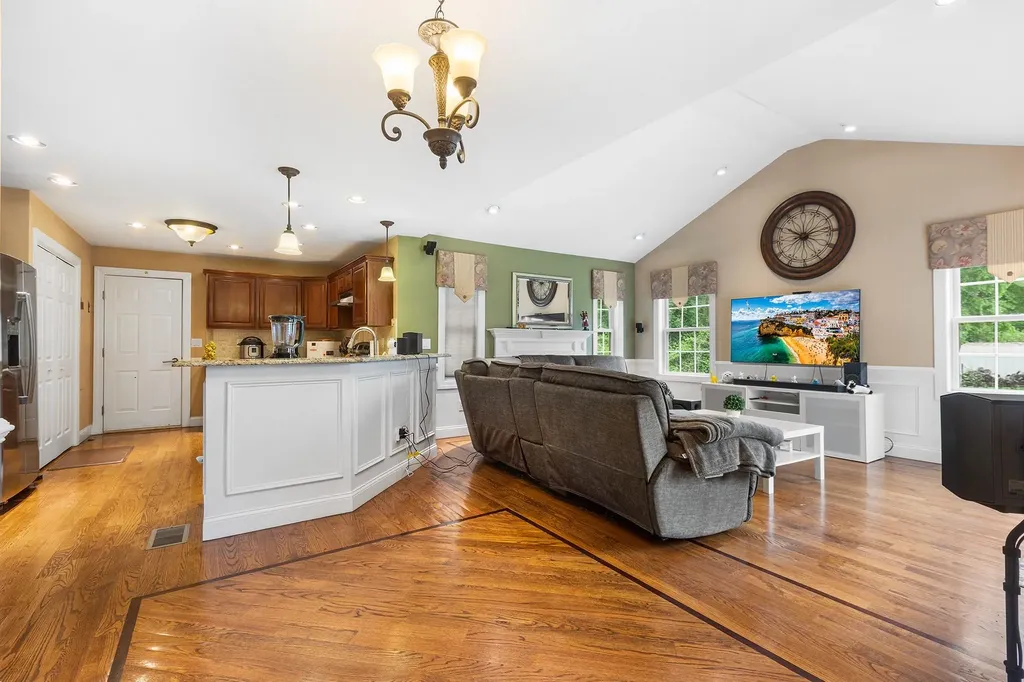 135 Ray Boulevard Poughkeepsie NY 12603