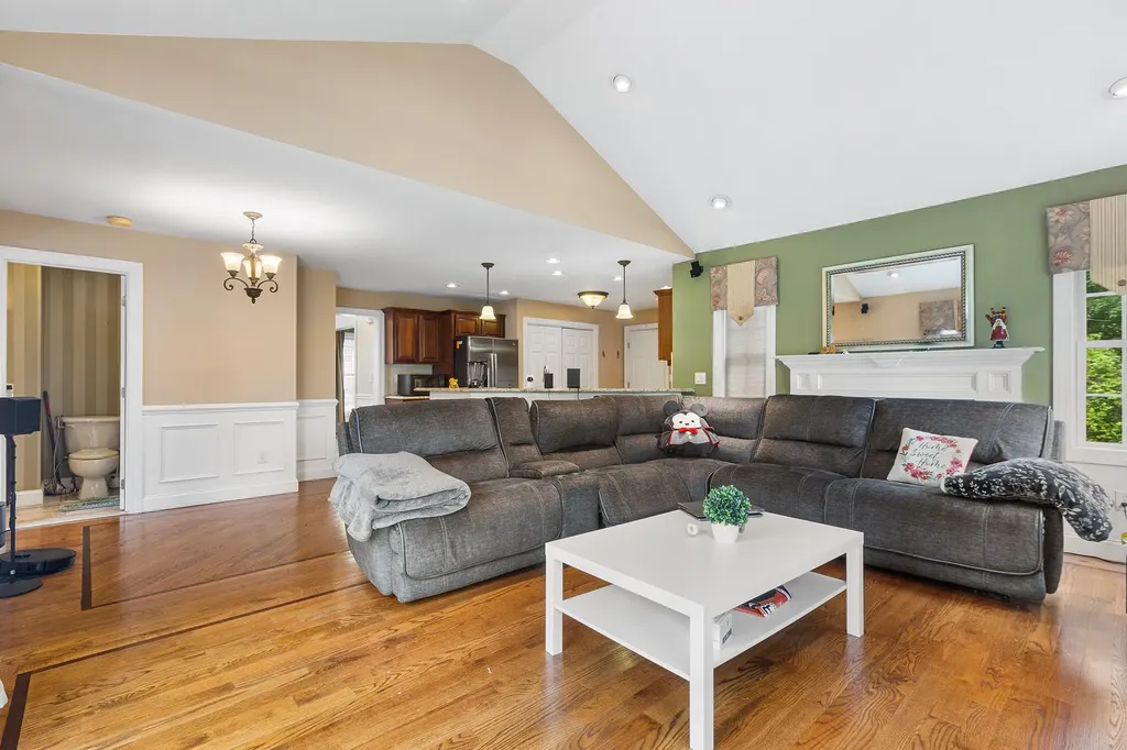 135 Ray Boulevard Poughkeepsie NY 12603