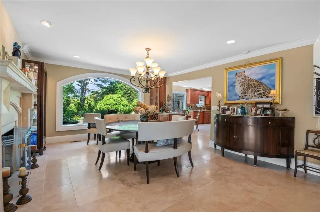 501 Bay 5th Street West Islip NY 11795