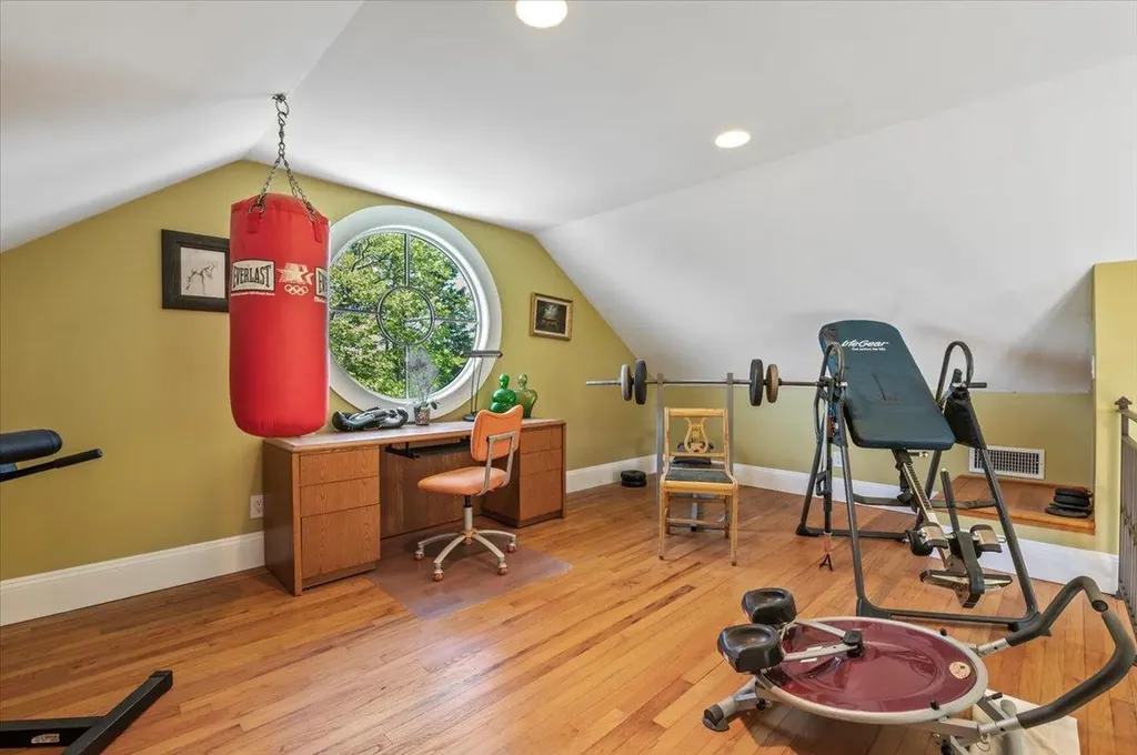 501 Bay 5th Street West Islip NY 11795