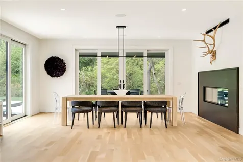 100 S Ferry Road Shelter Island NY 11964