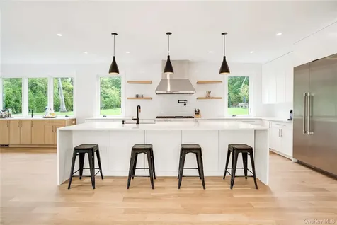 100 S Ferry Road Shelter Island NY 11964