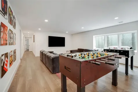 100 S Ferry Road Shelter Island NY 11964