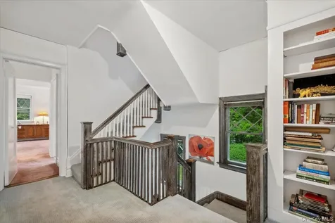 31 Seton Road Larchmont NY 10538