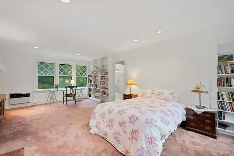 31 Seton Road Larchmont NY 10538