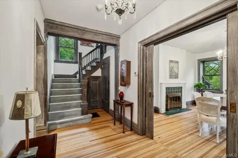 31 Seton Road Larchmont NY 10538