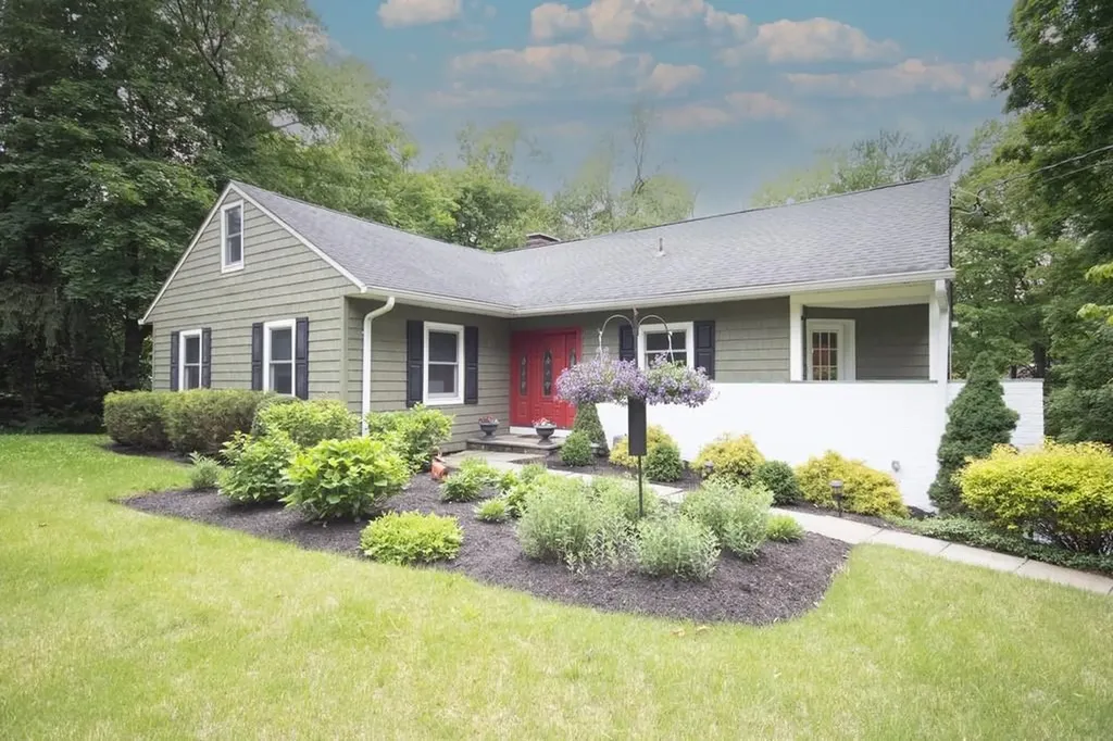 4 Southview Road Chappaqua NY 10514