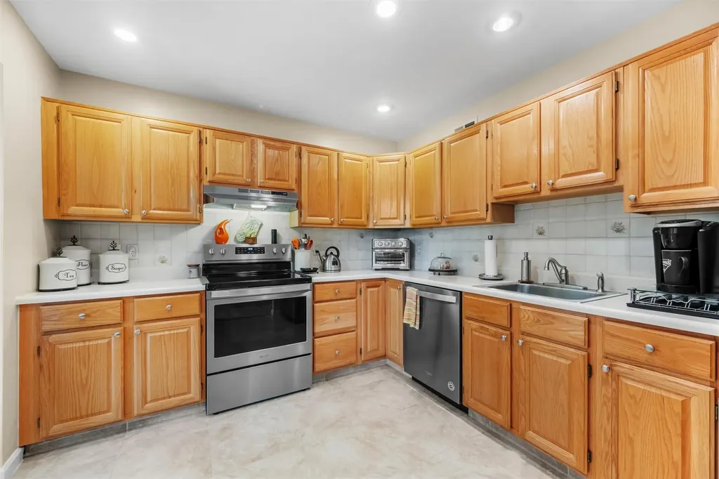 31 Deer Crossing Drive Fishkill NY 12524
