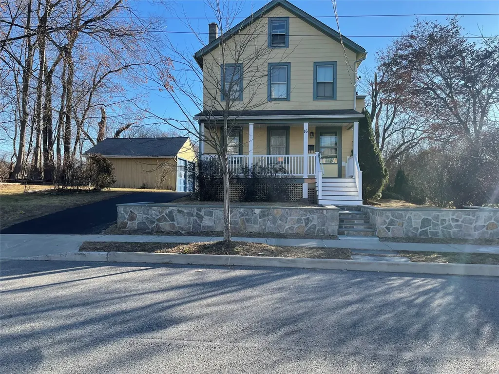 16 N Remsen Avenue Wappingers Falls NY 12590