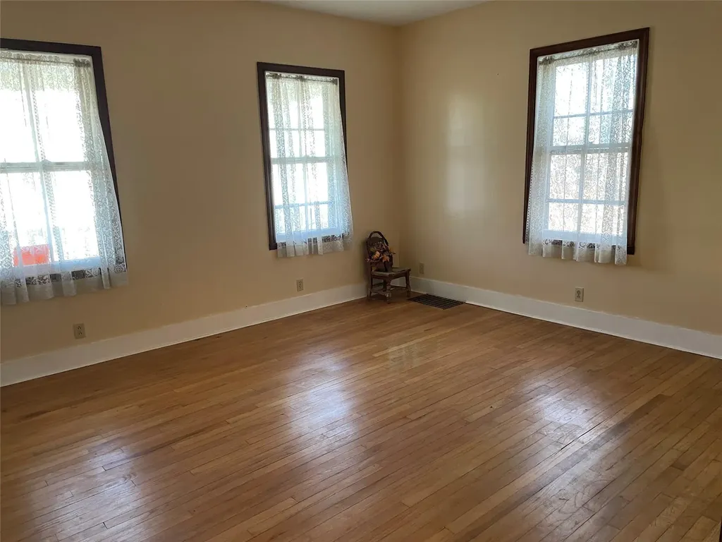 16 N Remsen Avenue Wappingers Falls NY 12590