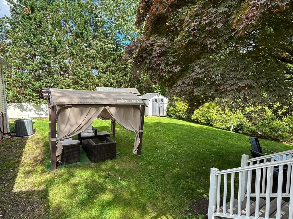 18 Adele Road West Nyack NY 10994