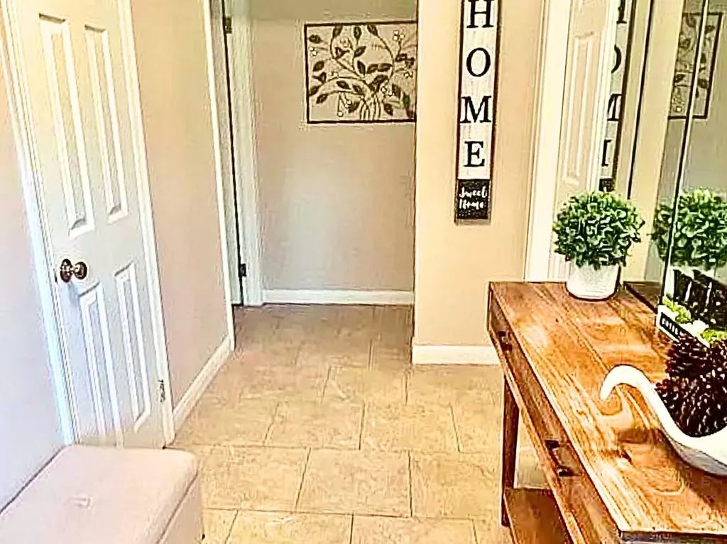 18 Adele Road West Nyack NY 10994