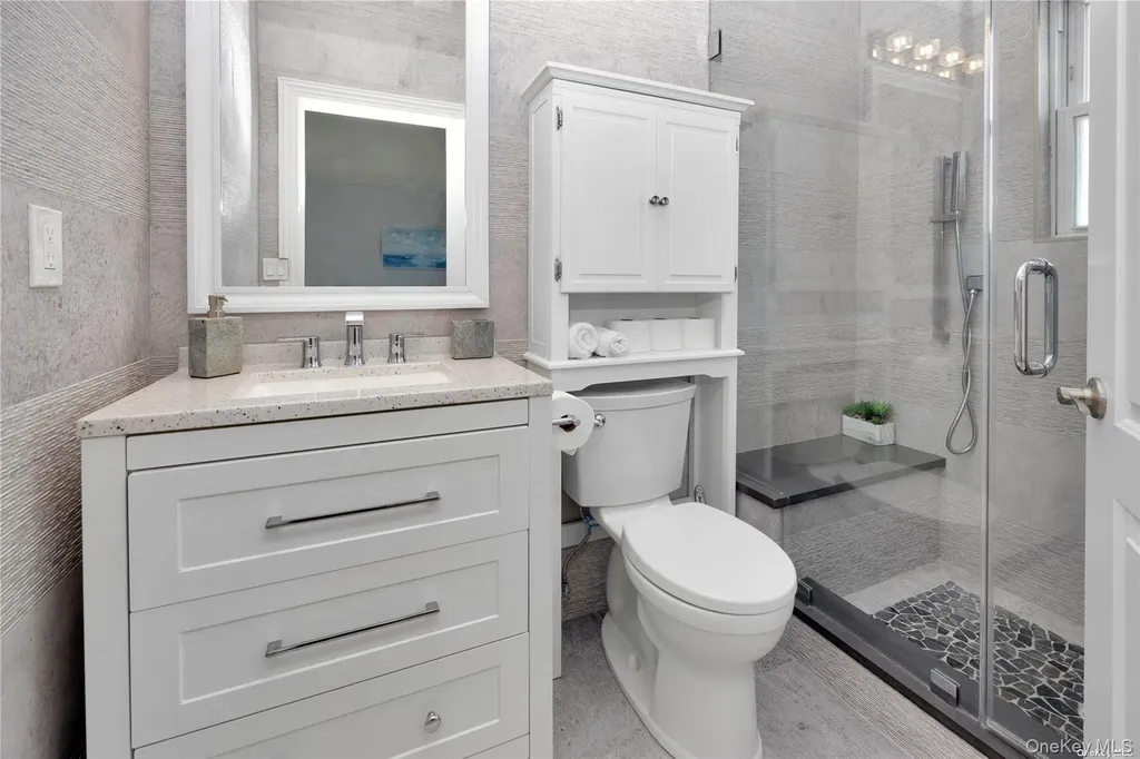 81 Barnes Street Long Beach NY 11561