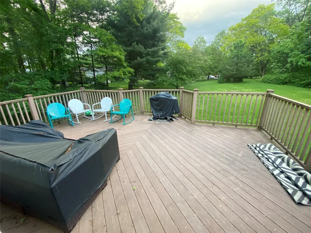 101 Renee Lane Bardonia NY 10954