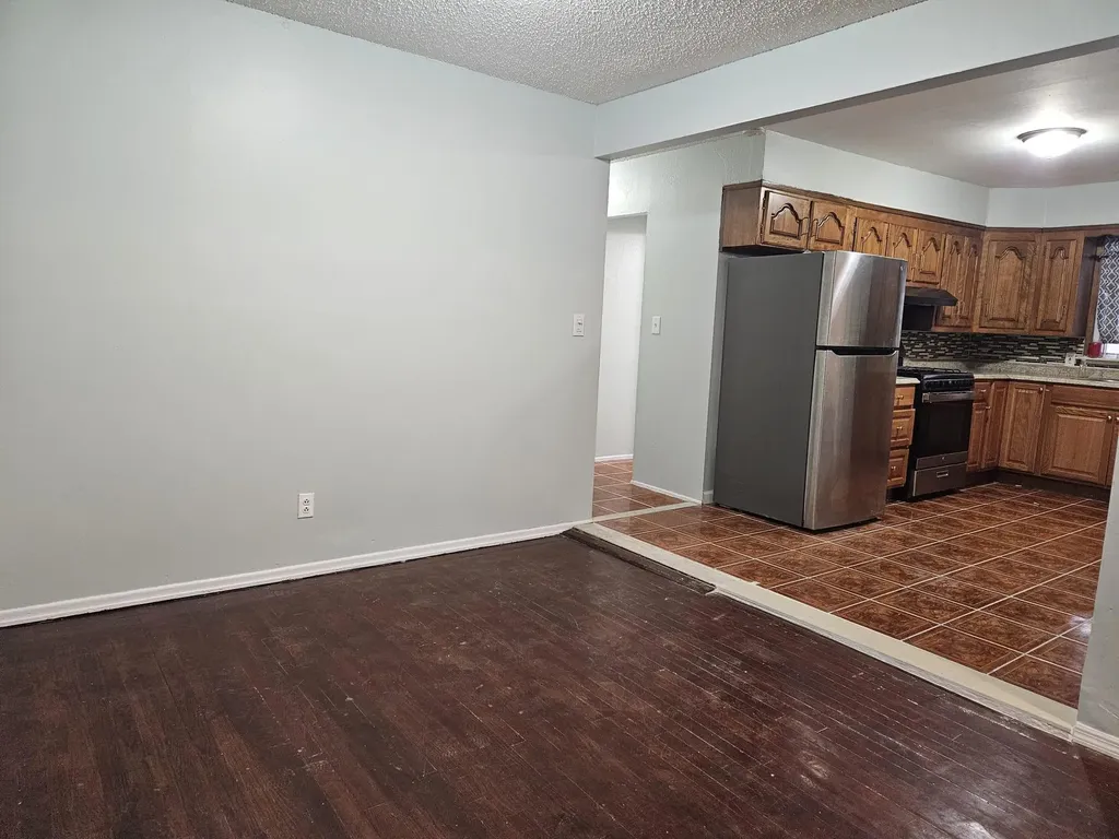 163 Herbert Avenue Elmont NY 11003