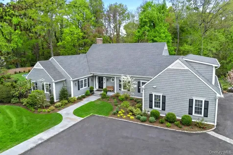 18 Matinecock Farms Road Glen Cove NY 11542