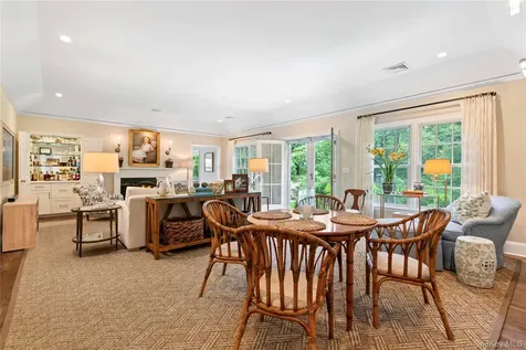 18 Matinecock Farms Road Glen Cove NY 11542