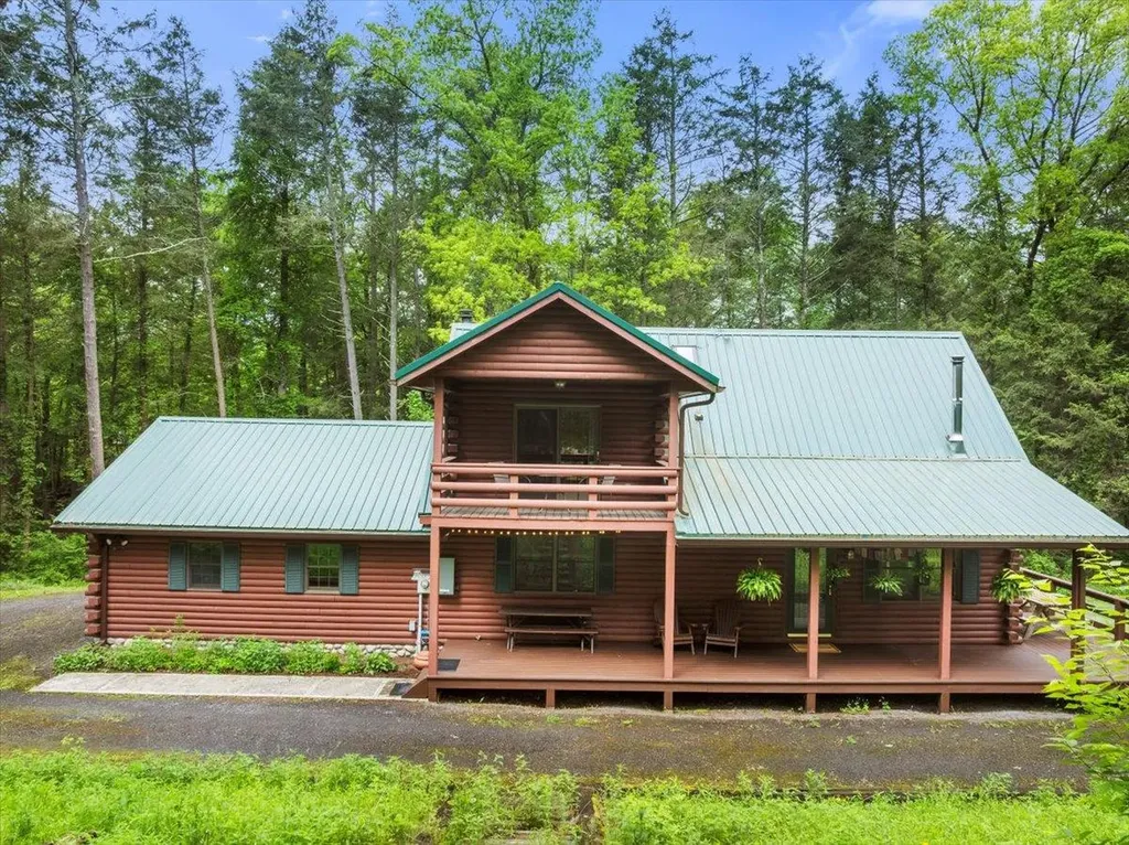 40 Old Travis Road Catskill NY 12414