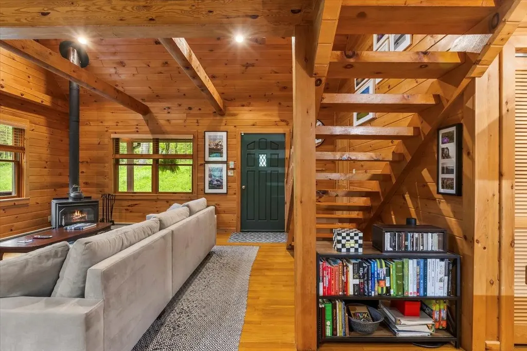 40 Old Travis Road Catskill NY 12414