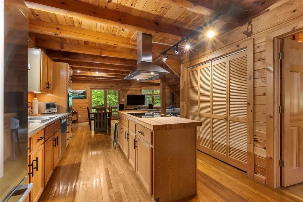 40 Old Travis Road Catskill NY 12414