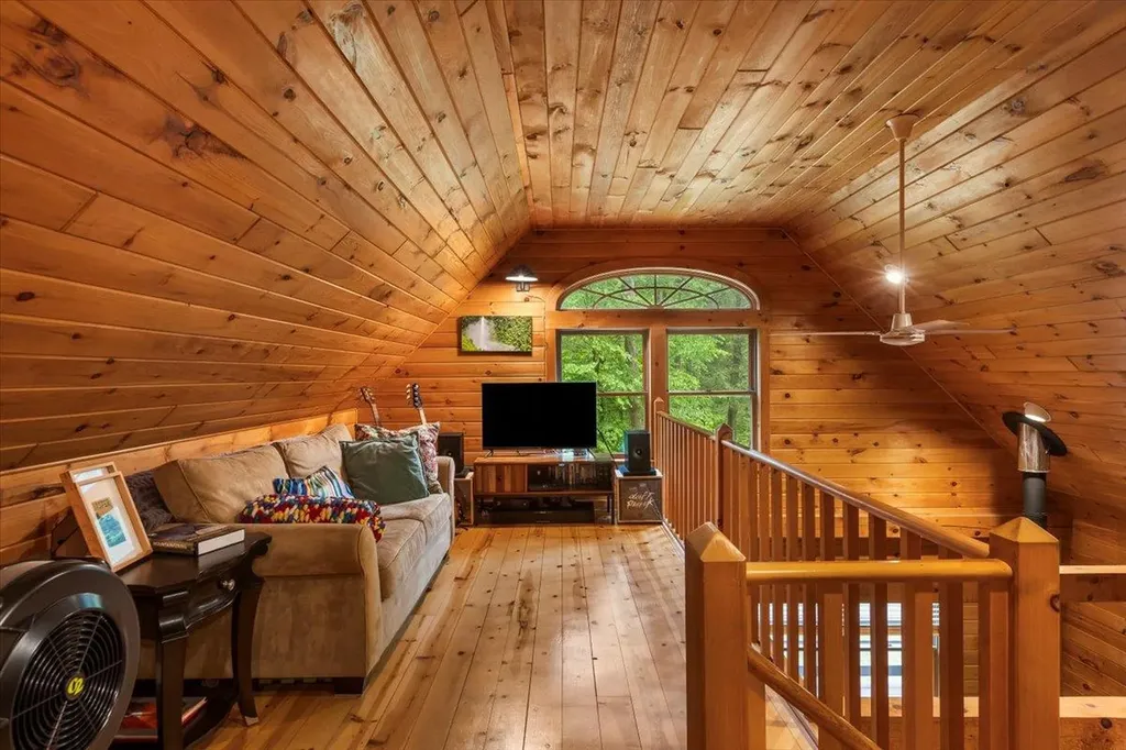 40 Old Travis Road Catskill NY 12414