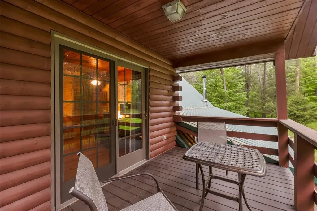 40 Old Travis Road Catskill NY 12414