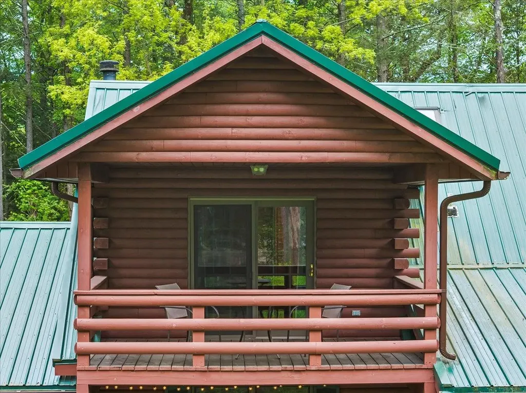 40 Old Travis Road Catskill NY 12414