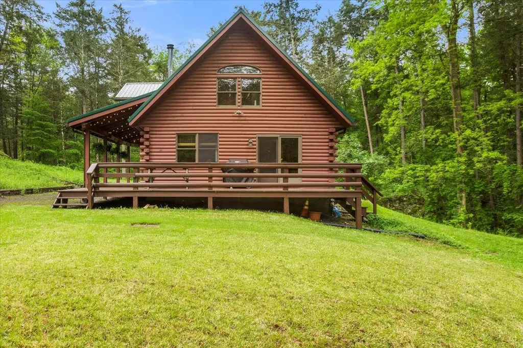40 Old Travis Road Catskill NY 12414
