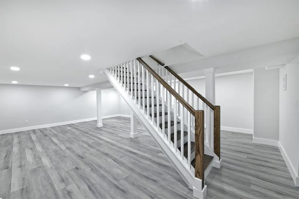78 Hedgerow Lane Commack NY 11725