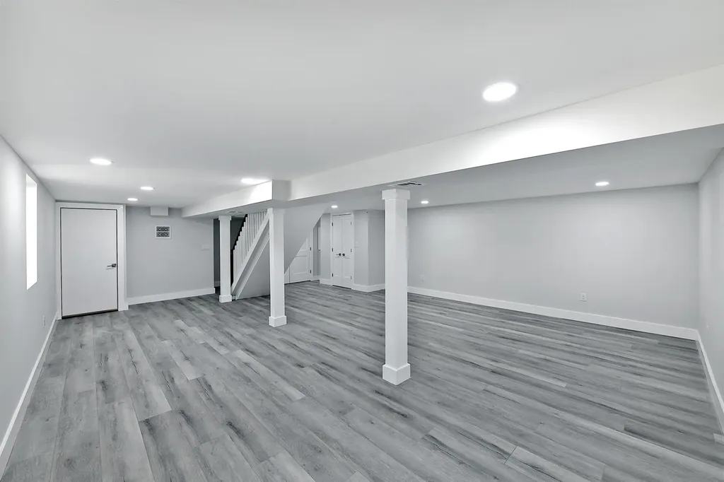 78 Hedgerow Lane Commack NY 11725
