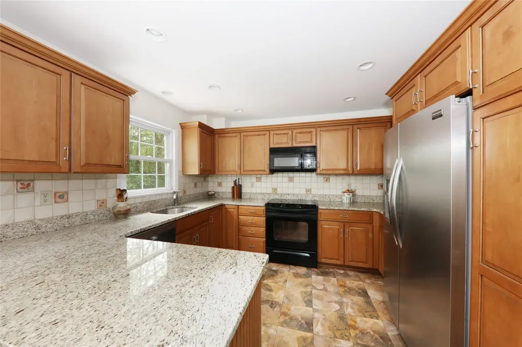 31 Tri Brook Drive South Salem NY 10590